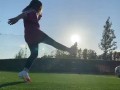 踢足球小腿应该粗吗，踢足球小腿应该粗吗女生
